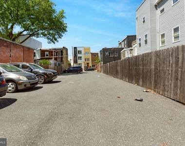 2136 E Dauphin Street - Photo Thumbnail 15