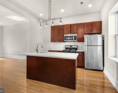 2136 E Dauphin Street - Photo Thumbnail 3