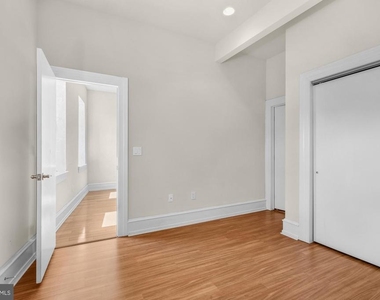 2136 E Dauphin Street - Photo Thumbnail 11