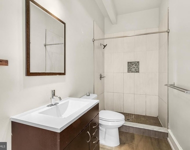2136 E Dauphin Street - Photo Thumbnail 9