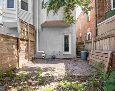 2336 W Thompson Street - Photo Thumbnail 11