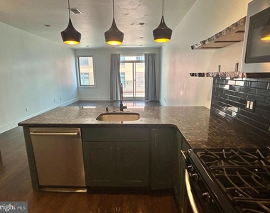 846 N 15th Street - Photo Thumbnail 8