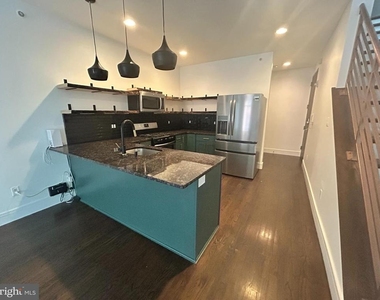 846 N 15th Street - Photo Thumbnail 5