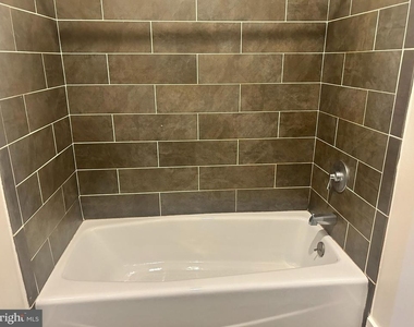 846 N 15th Street - Photo Thumbnail 21