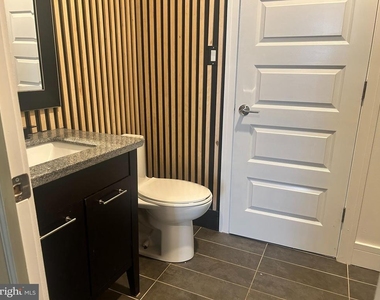 846 N 15th Street - Photo Thumbnail 20