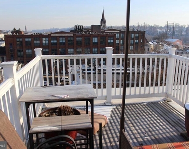 218 Ripka Street - Photo Thumbnail 1