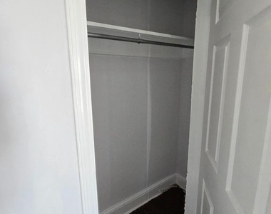 218 Ripka Street - Photo Thumbnail 12