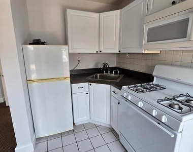 218 Ripka Street - Photo Thumbnail 8