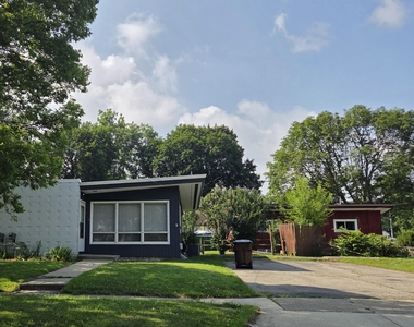 765 Douglas Street - Photo Thumbnail 1