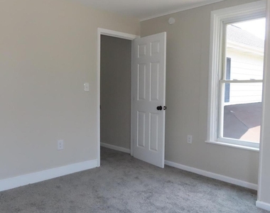 828 Broad Street - Photo Thumbnail 24