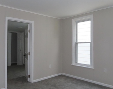 828 Broad Street - Photo Thumbnail 13