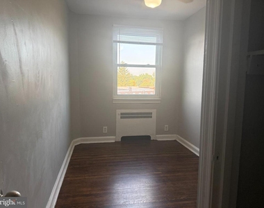 585 Snowden Road - Photo Thumbnail 6