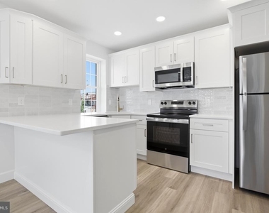 21 W Front Street - Photo Thumbnail 8