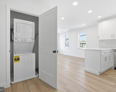21 W Front Street - Photo Thumbnail 3