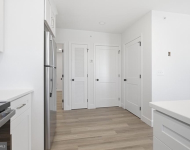 21 W Front Street - Photo Thumbnail 7