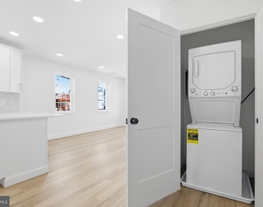 21 W Front Street - Photo Thumbnail 8