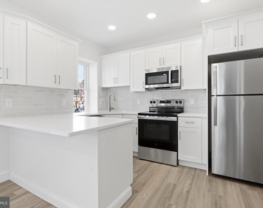 21 W Front Street - Photo Thumbnail 8