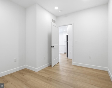 21 W Front Street - Photo Thumbnail 17