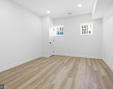 21 W Front Street - Photo Thumbnail 13