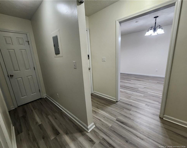 5521 Deep Hollow Court - Photo Thumbnail 9