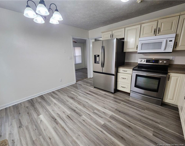 5521 Deep Hollow Court - Photo Thumbnail 2