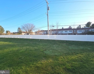 750 E Marshall Street - Photo Thumbnail 21