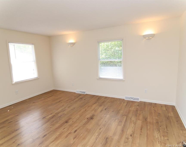 6114 Deerwood Place - Photo Thumbnail 14