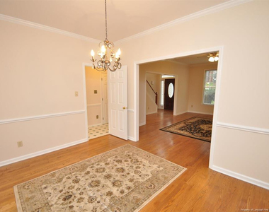 101 Bell Vista Drive - Photo Thumbnail 8