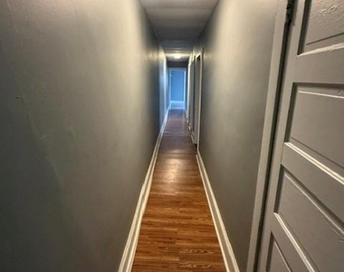 230 E Lincoln Highway - Photo Thumbnail 11