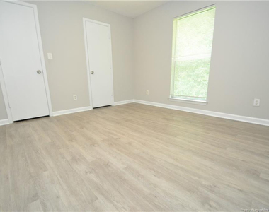 1500 Graduate Lane - Photo Thumbnail 29