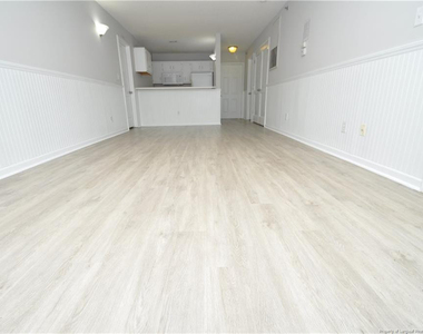 1500 Graduate Lane - Photo Thumbnail 3
