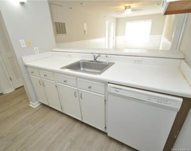 1500 Graduate Lane - Photo Thumbnail 10