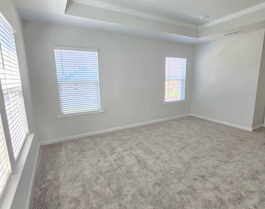 1117 Everton Avenue - Photo Thumbnail 19