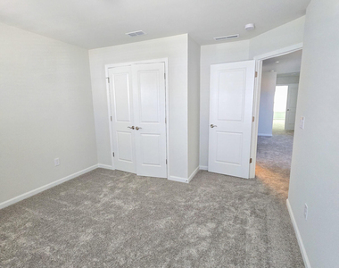 1117 Everton Avenue - Photo Thumbnail 33