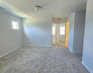 1117 Everton Avenue - Photo Thumbnail 15