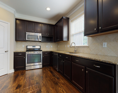1415 Glenwater Drive - Photo Thumbnail 7