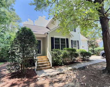 109 Weatherhill Point - Photo Thumbnail 27