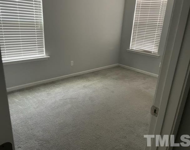 9825 Sweet Basil Drive - Photo Thumbnail 11