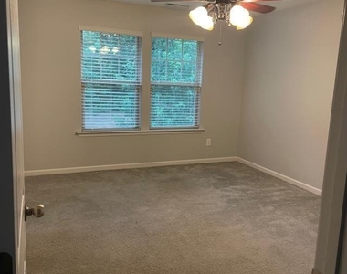 9825 Sweet Basil Drive - Photo Thumbnail 10