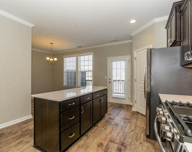 6024 Kayton Street - Photo Thumbnail 5