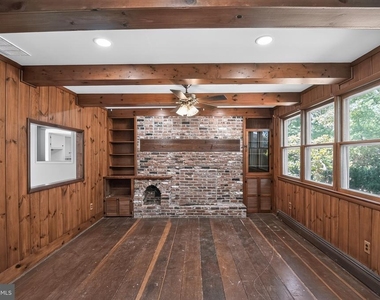 930 Sykesville Road - Photo Thumbnail 10