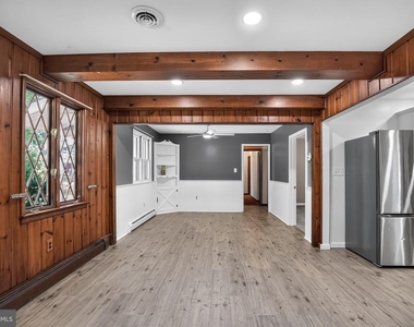 930 Sykesville Road - Photo Thumbnail 13