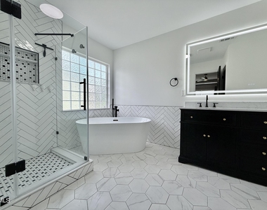 4604 Miller Drive - Photo Thumbnail 33