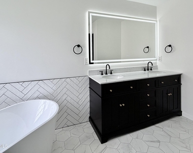 4604 Miller Drive - Photo Thumbnail 35