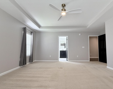 4604 Miller Drive - Photo Thumbnail 31