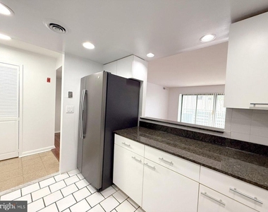 606 Cooper Landing Road - Photo Thumbnail 2
