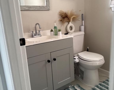 12 Peachton Lane - Photo Thumbnail 11