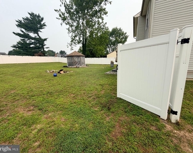 12 Peachton Lane - Photo Thumbnail 28