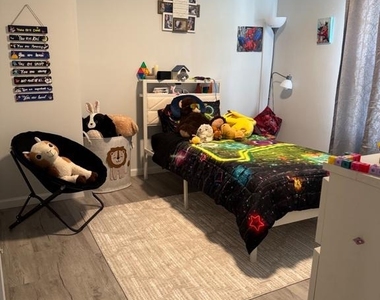12 Peachton Lane - Photo Thumbnail 25