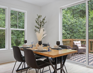 1700 Evergreen Avenue - Photo Thumbnail 8